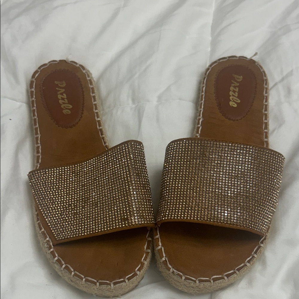 Women's Tan Slide Sandals 💥